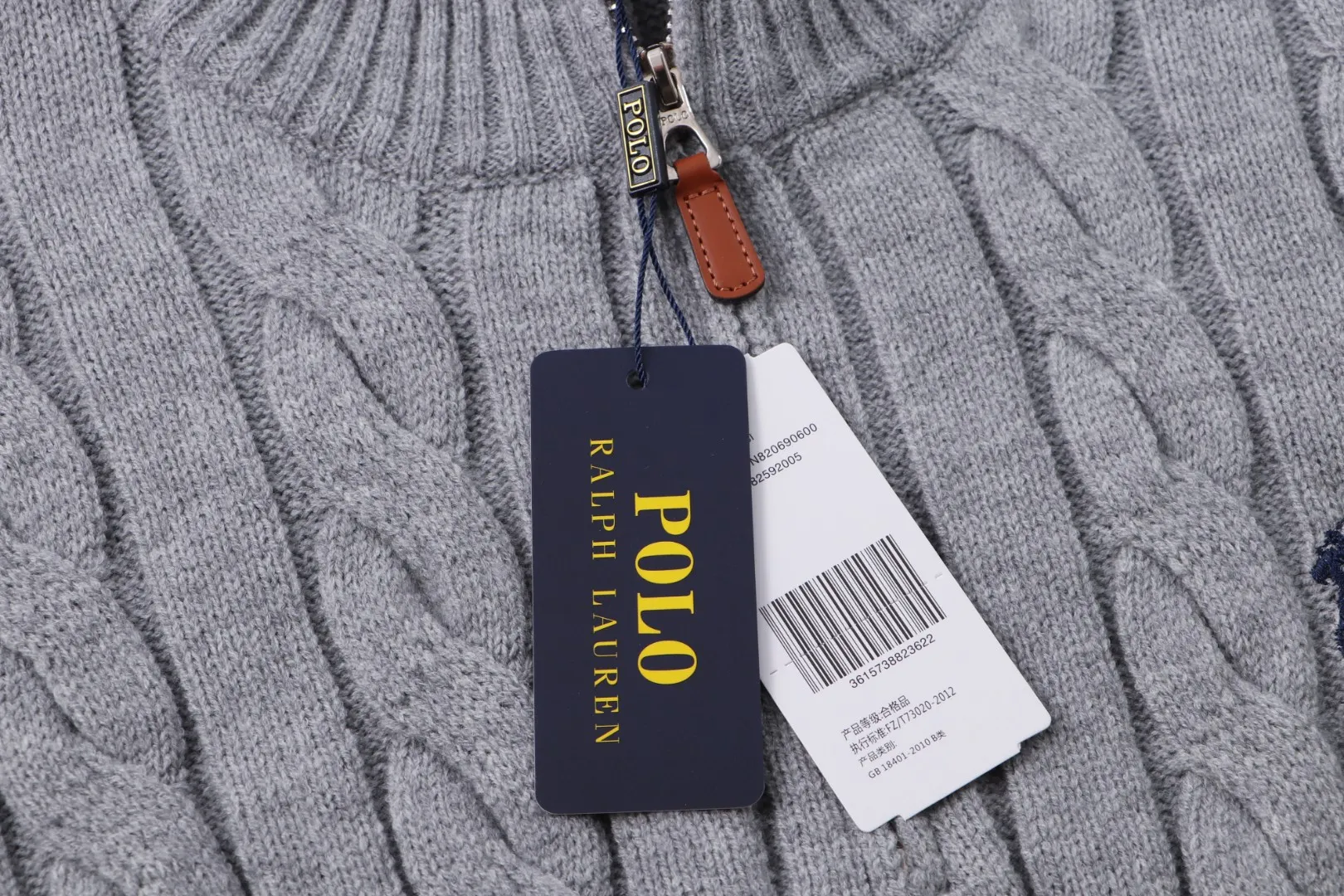 P230 RALPH LAUREN Ralph Lauren seven-color classic small label embroidered stand-collar long-sleeved half-zip knitted sweater tops for men and women seven colors Color: black white gray royal blue pink sky blue khaki code number: S M L XL material: cotton